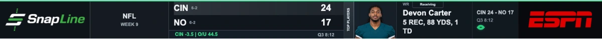 Live game ticker with fictional demo data